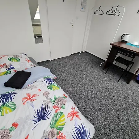 Fantastic-inn - Ns42 Warschau